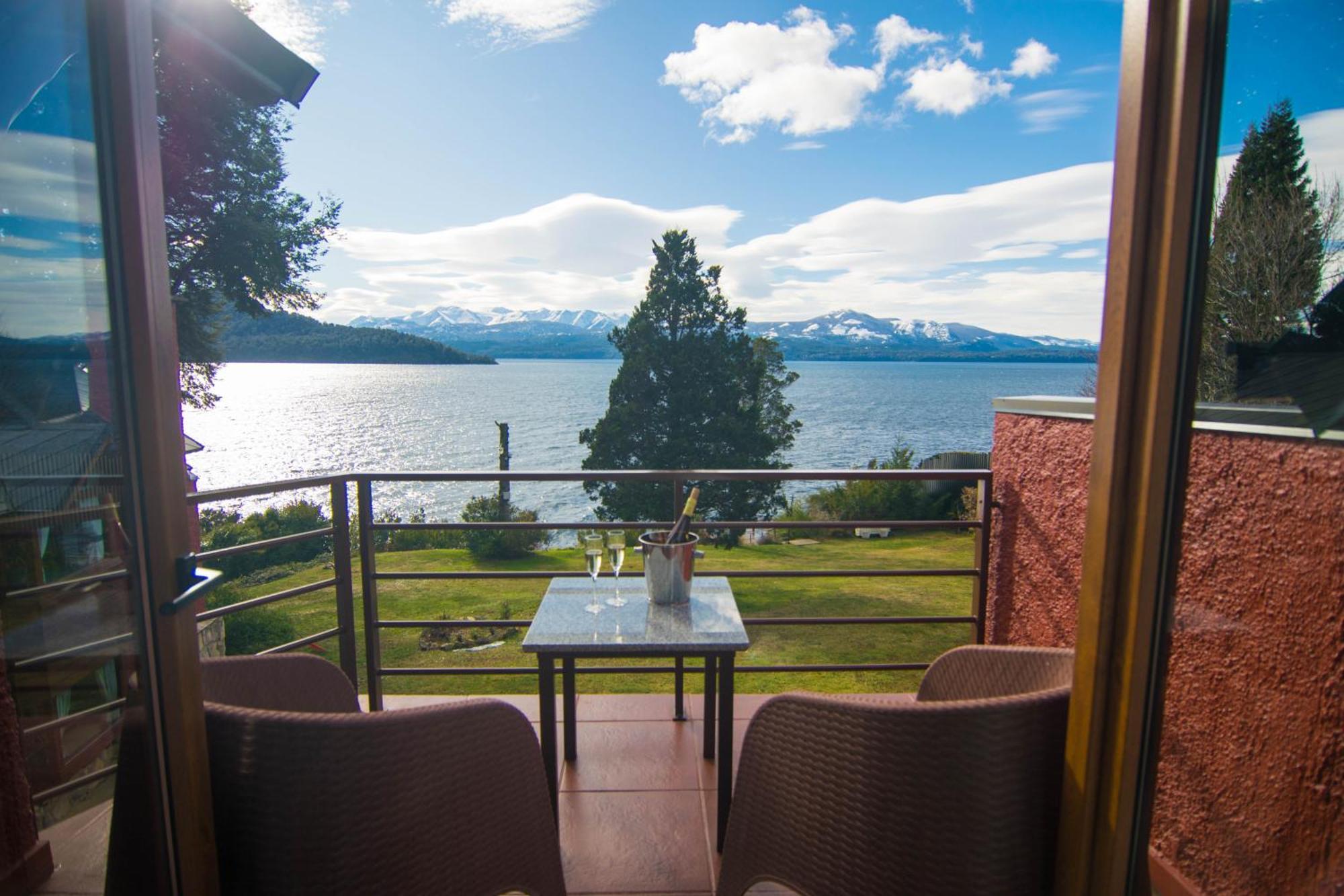 Costa Brava & San Carlos de Bariloche